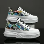 Kids Roller Skate Shoes Casual Boys Girls 4 Wheels Detachable Fashion Running Children Outdoor Deformation Parkour Skating Shoes