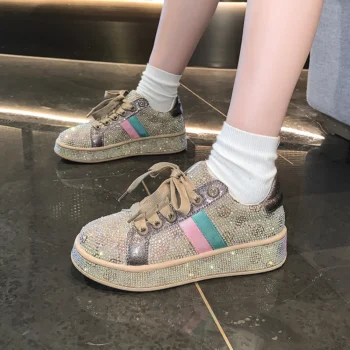2024 Mesh Breathable Thick soled Height Increasing Sports and Leisure Shoes Luxury rhinestone Fashion Women's Sports Shoes