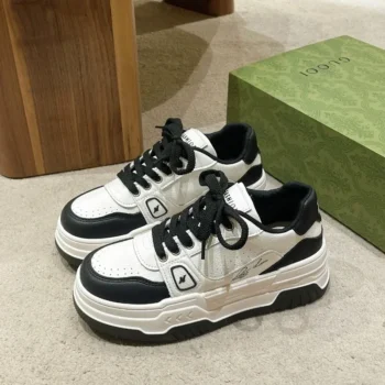 Women's Fashion Cool Shoes 2024 Spring Summer New Style Thick Soled Breathability Height Increasing Versatile Trend Sneakers