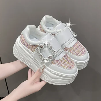 Thick soled sports shoes with increased breathability and mesh surface, women's new summer 2024 Velcro rhinestone casual shoes
