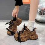 2024 Fashion Luxury Diamond Women's Thick soled Sports Shoes Shining Designer Women's Casual Shoes Comfortable Running Shoes