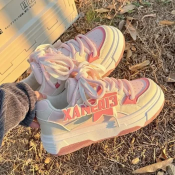 Women Platform Sneakers Star Design Lace Up Skateboard Flat Outdoor Comfortable Running Sports Shoes Tennis Jogging Sneakers