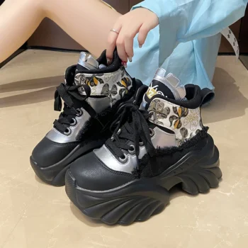 Women's Casual Thick soled Sports Shoes 8.5CM High Heels Autumn Sports Leather Shoes Designer Breathable Casual Shoes Size 35-42