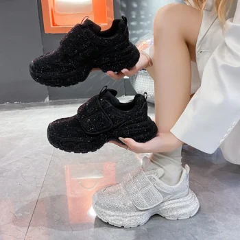 Women's Luxury Thick Bottom Sneakers Water Diamond Casual Shoes Outdoor High Quality Running Tennis Shoes Designer Sports Shoes